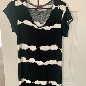 Vince Camuto Black and White Tie-Dye Maxi Dress